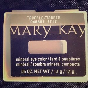 MaryKay Truffle eye shadow